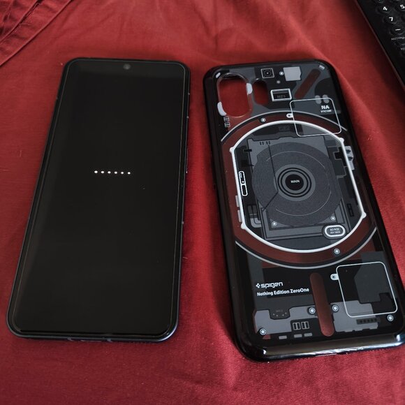 Nothing Phone 2 8+128Gb Gray - Picture 1 of 4